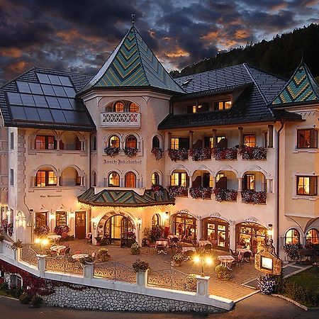 Hotel Ansitz Jakoberhof Ortisei Esterno foto