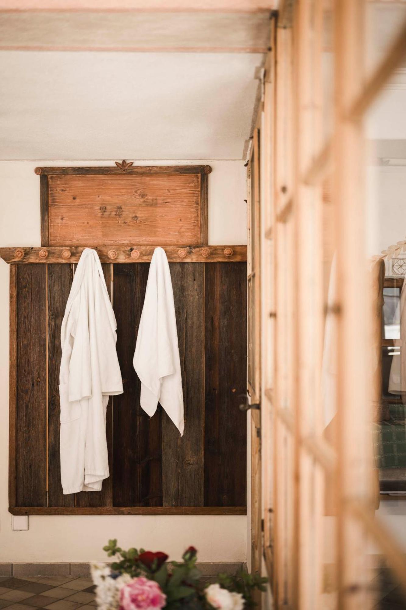 Hotel Ansitz Jakoberhof Ortisei Esterno foto
