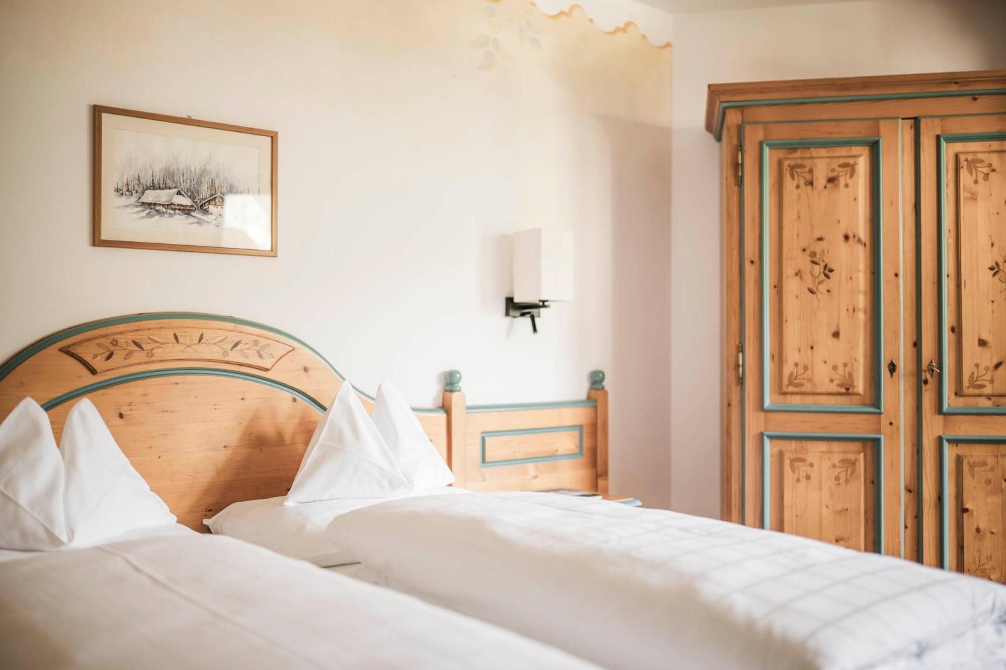 Hotel Ansitz Jakoberhof Ortisei Esterno foto
