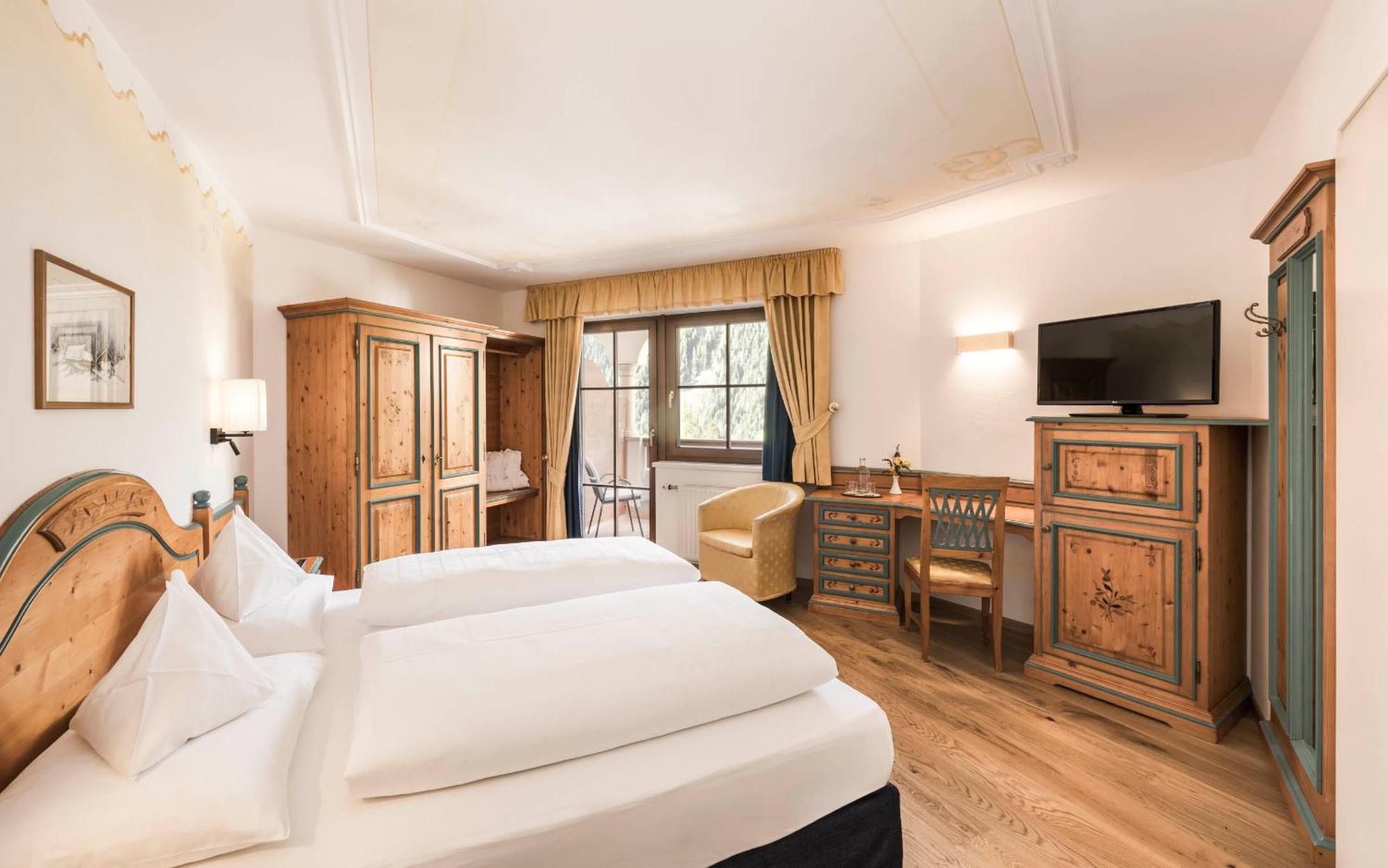 Hotel Ansitz Jakoberhof Ortisei Esterno foto