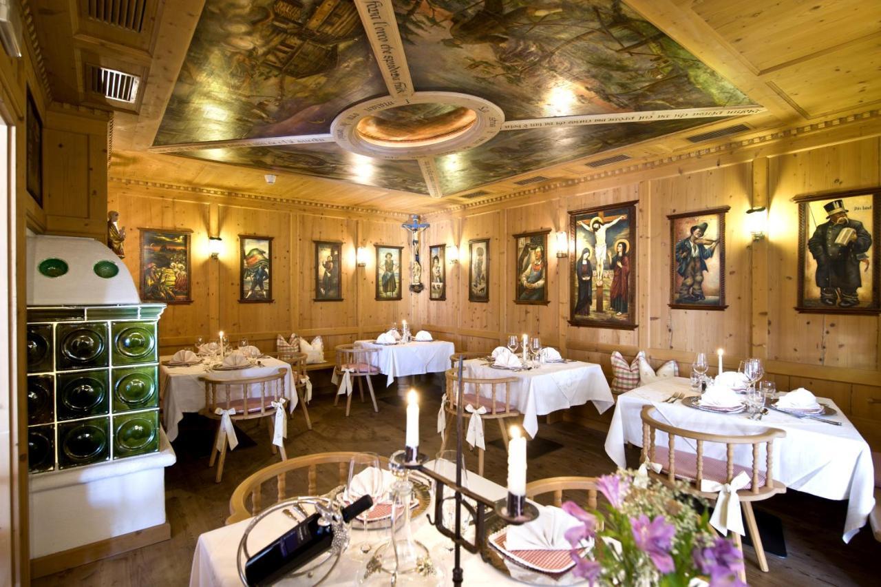 Hotel Ansitz Jakoberhof Ortisei Esterno foto